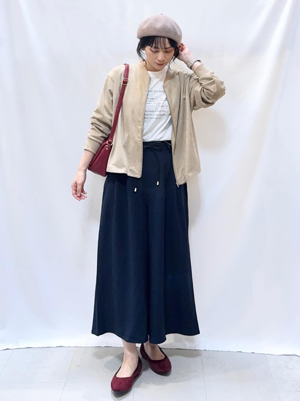 𝐇𝐢𝐫𝐨𝐦𝐢さんの「SHOO･LA･RUE｜【S-LL】柔らかくて軽い さっと羽織れるフェイクスエードブルゾン【CIRCRIC】」を使ったコーディネート
