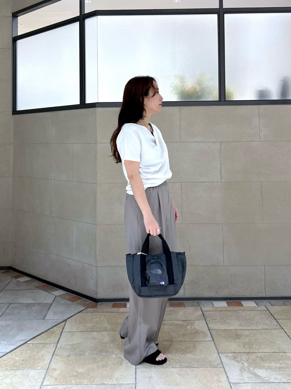 よねさんの「INDIVI｜Comfy SET UP｜イージーストレートワイドパンツ【セットアップ対応／通勤/カセット服】」を使ったコーディネート
