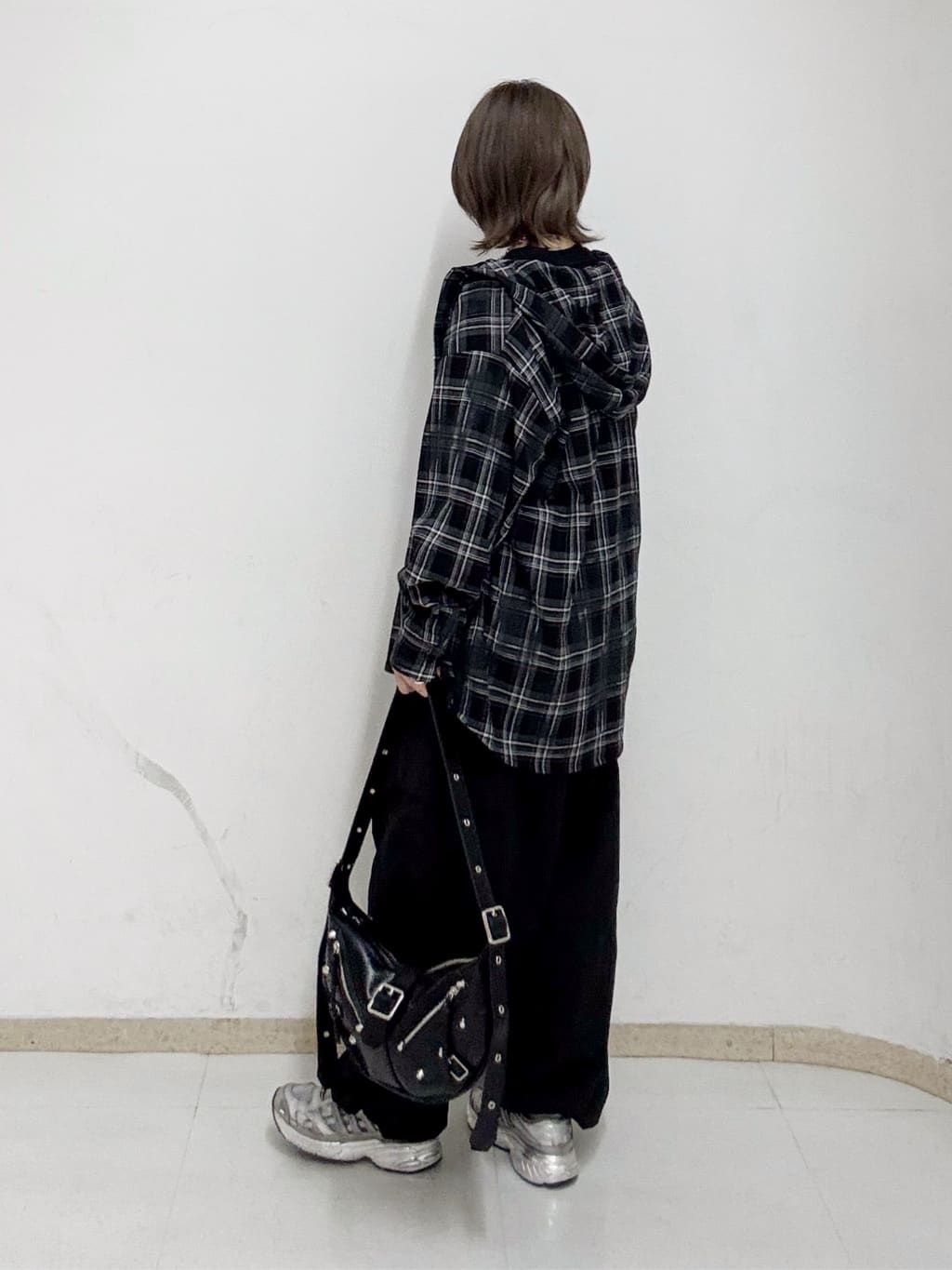 nori さんの「tk.TAKEO KIKUCHI｜ヴィンテージフードチェックシャツ」を使ったコーディネート