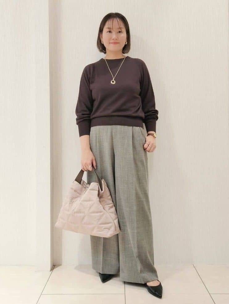 naokoさんの「UNTITLED｜【8色展開／コンパクト丈】レーヨン混 コクーンニット」を使ったコーディネート
