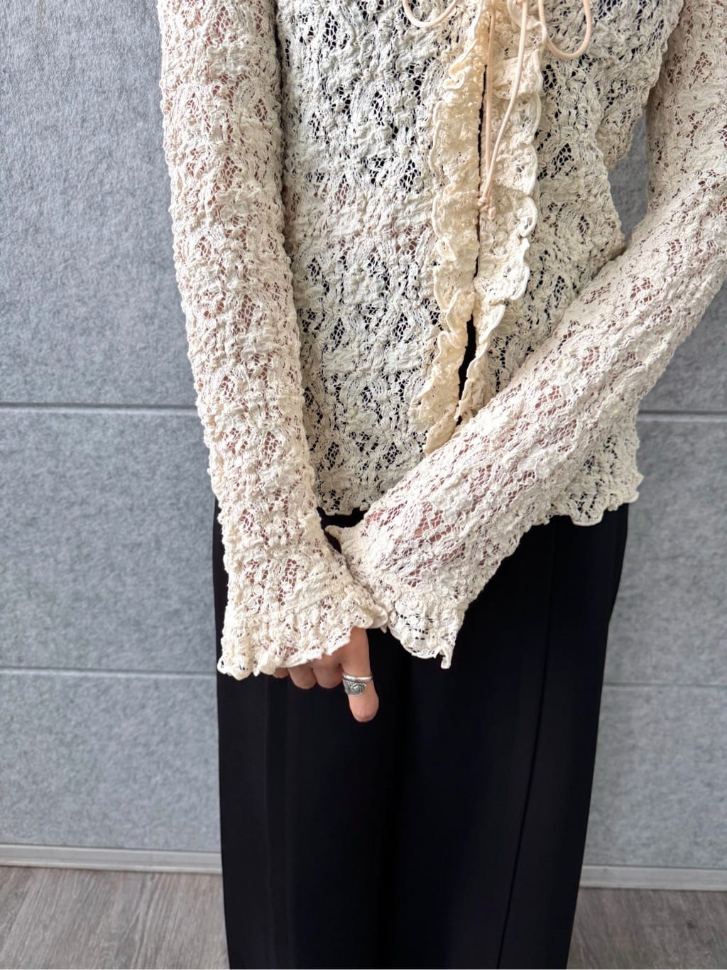 uchi__yamaさんの「CODE A｜center slit wide pants」を使ったコーディネート