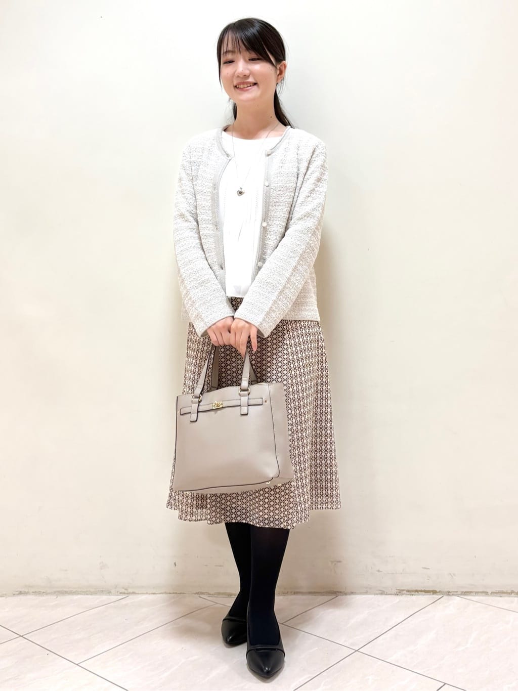 mikiさんの「Reflect｜【ライトアウター／ゆったりシルエット／気軽な羽織に◎】ドライタッチカーディガン」を使ったコーディネート