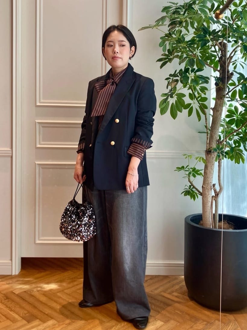 konominさんの「DRESSTERIOR｜ヴィンテージ加工ワイドデニムパンツ」を使ったコーディネート