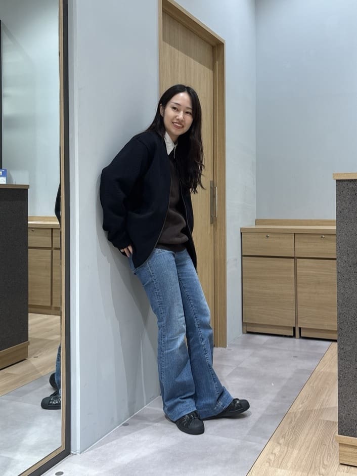 よぴさんの「TAKEO KIKUCHI｜【Made in JAPAN】ビッグチェック＆スライドパズル柄 ニット」を使ったコーディネート