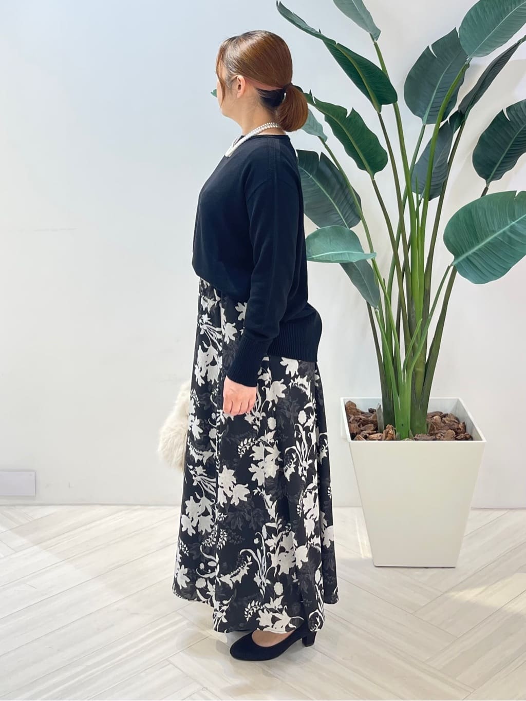 Tomoさんの「UNTITLED｜【8色展開/体型カバー】魅せるタイムレスニット」を使ったコーディネート