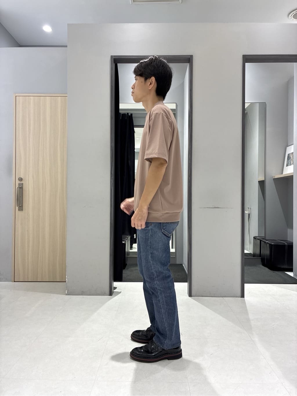 わいずみさんの「TAKEO KIKUCHI｜ストライプ小花 長袖シャツ」を使ったコーディネート
