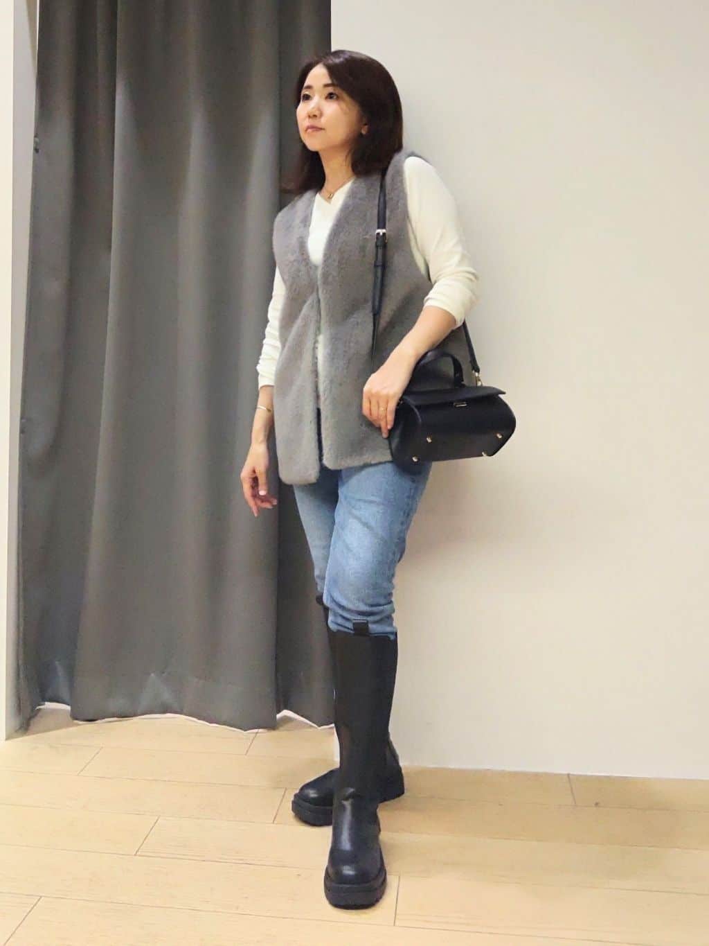 nacoさんの「INDIVI｜ミンク調フェイクファージレ」を使ったコーディネート