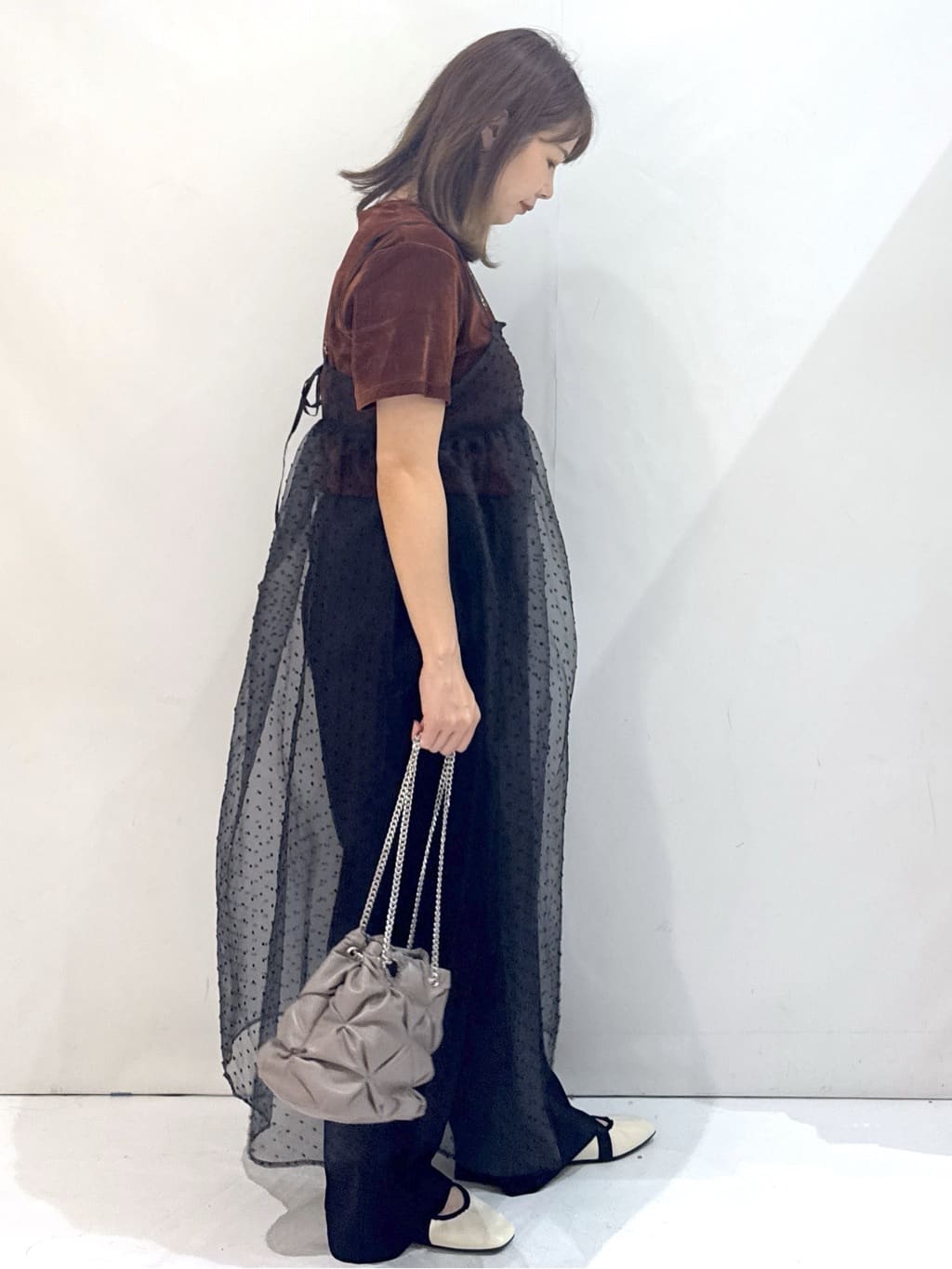 やすさんの「OPAQUE.CLIP｜フロッキーチュールTシャツ【洗濯機洗い可】」を使ったコーディネート
