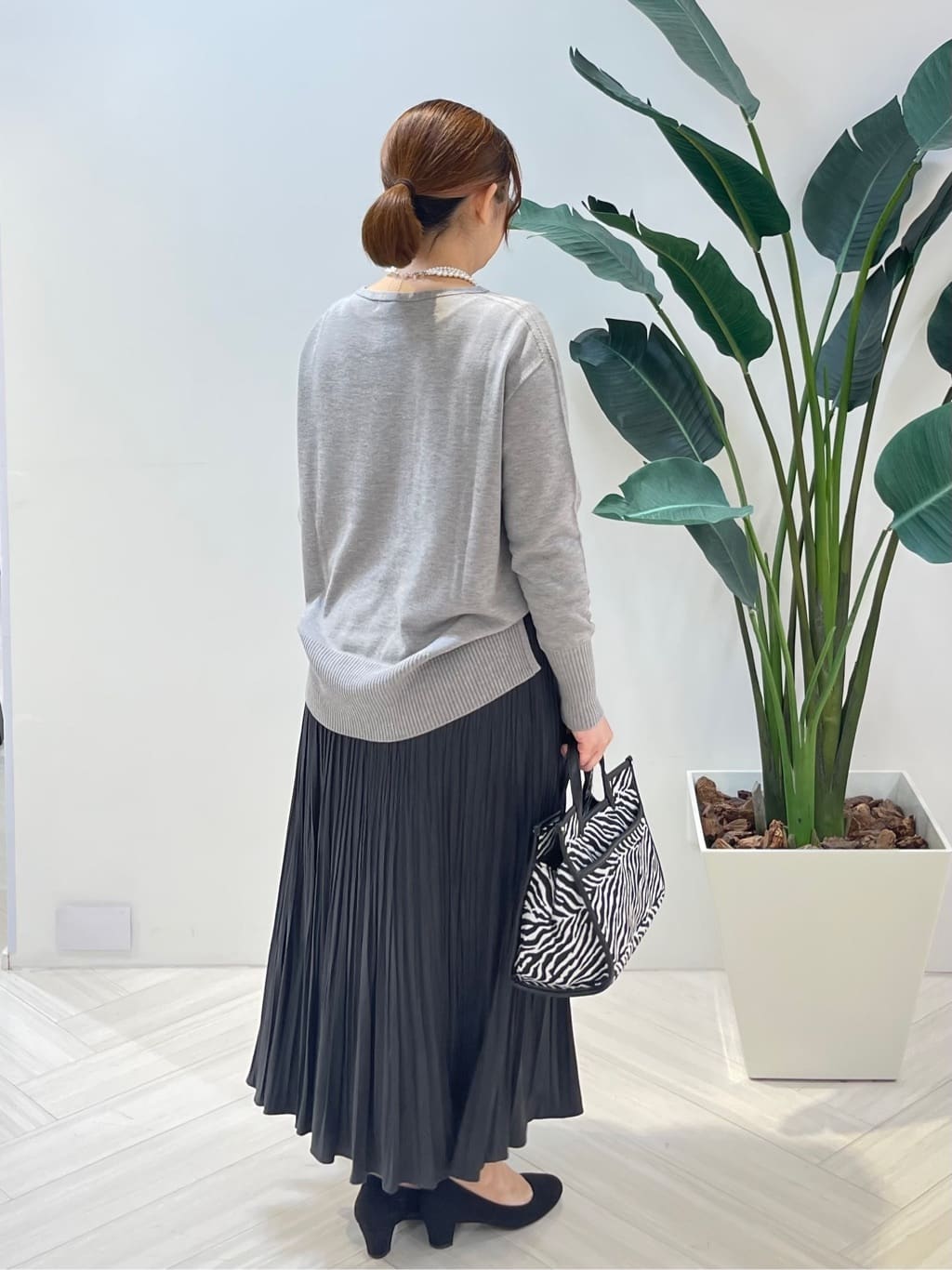 Tomoさんの「UNTITLED｜【8色展開/体型カバー】魅せるタイムレスニット」を使ったコーディネート
