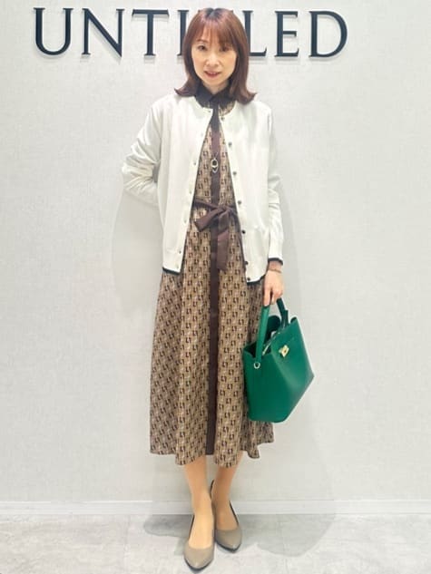 Miwaさんの「UNTITLED｜【ウエストリボン/前開きボタン/レトロモダン】チェーン柄フレアワンピース」を使ったコーディネート