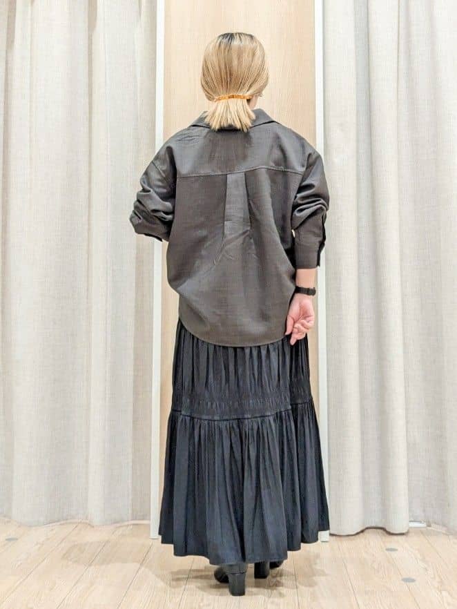minさんの「grove｜【カセット服/選べる着丈】洗濯機で洗えるオーバーシャツ」を使ったコーディネート