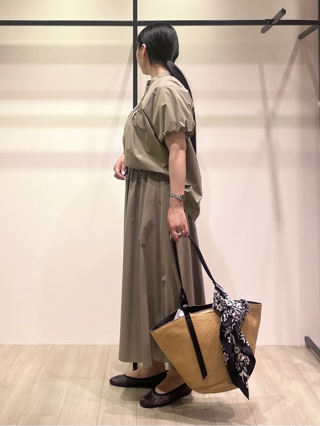 hasuさんの「INDIVI｜クロストップブレスレット」を使ったコーディネート
