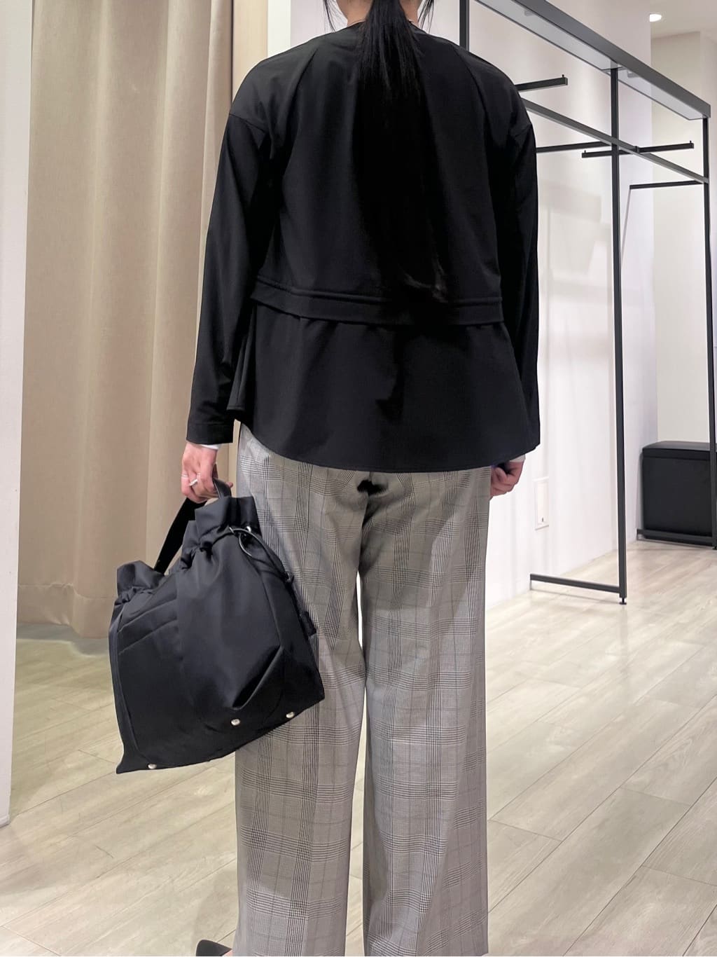 hasuさんの「INDIVI｜ストレッチシアーロングTシャツ」を使ったコーディネート