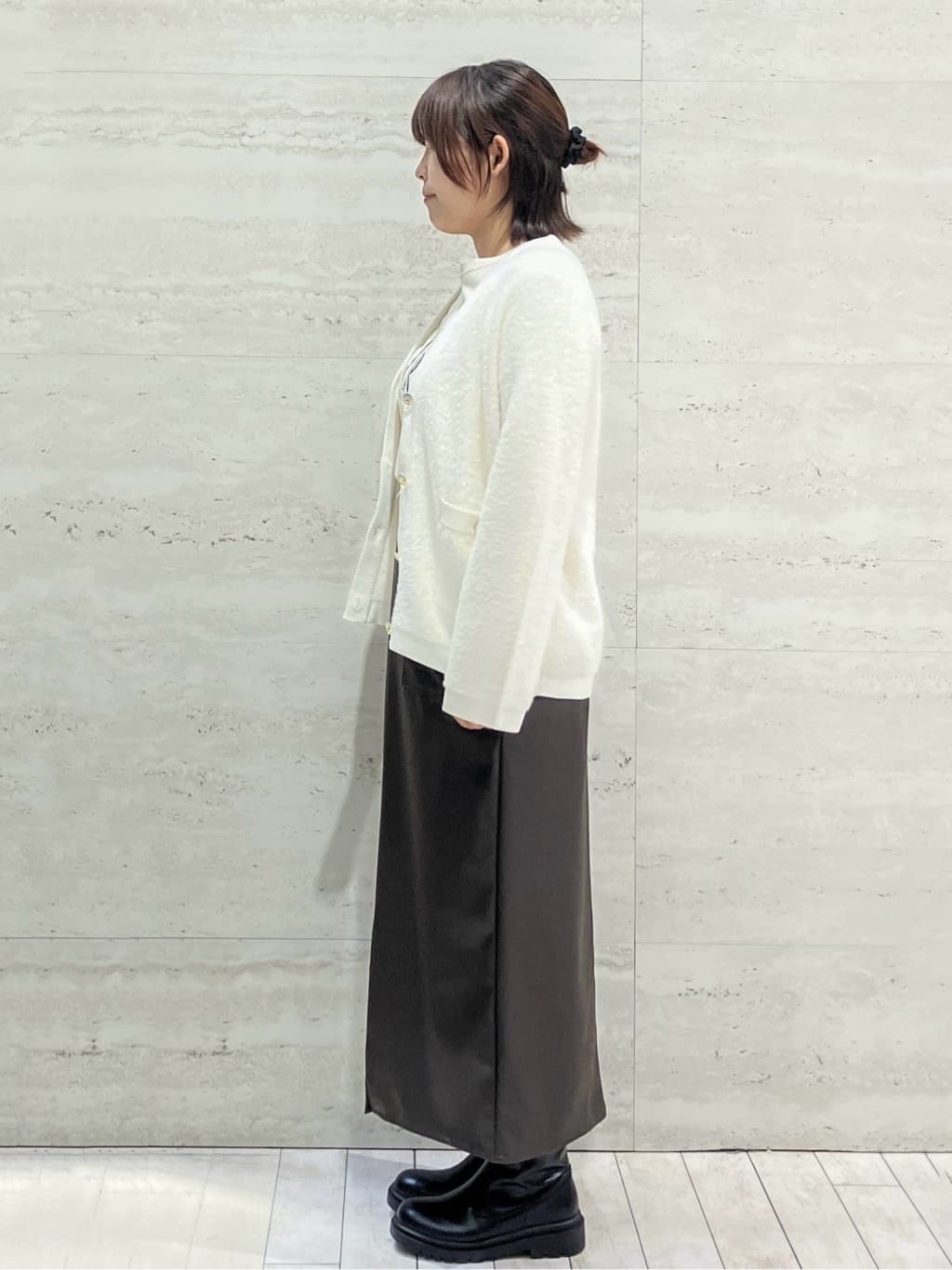 FUKAさんの「OPAQUE.CLIP｜ロングロゴTシャツ【洗濯機OK】」を使ったコーディネート