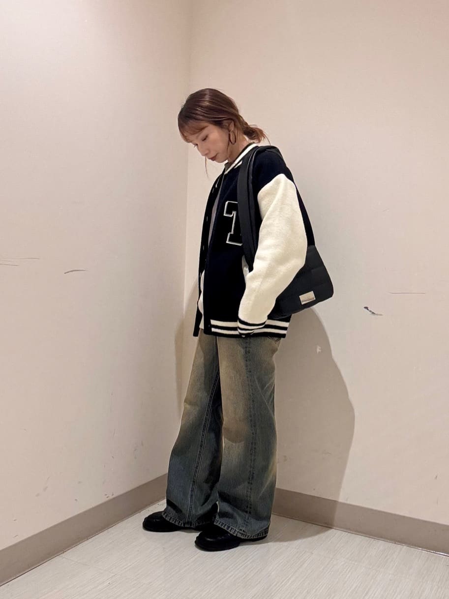 S.A.Oさんの「tk.TAKEO KIKUCHI｜ダブルジャカードニットスタジャン」を使ったコーディネート