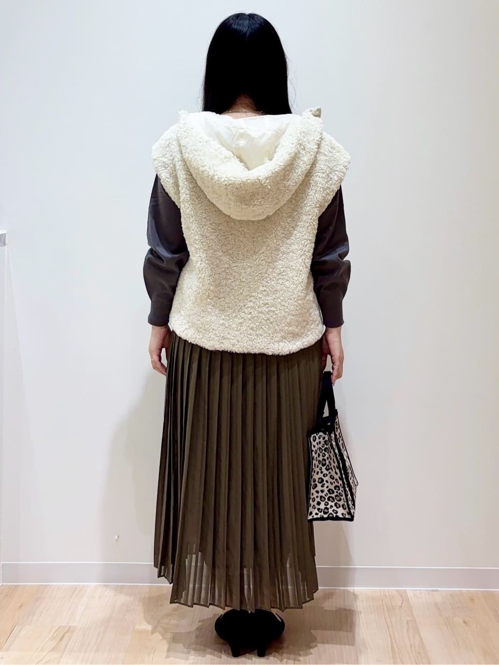 minamiさんの「grove｜【名品アウター/3WAY・はっ水】ボアライナー付マウンテンパーカ」を使ったコーディネート
