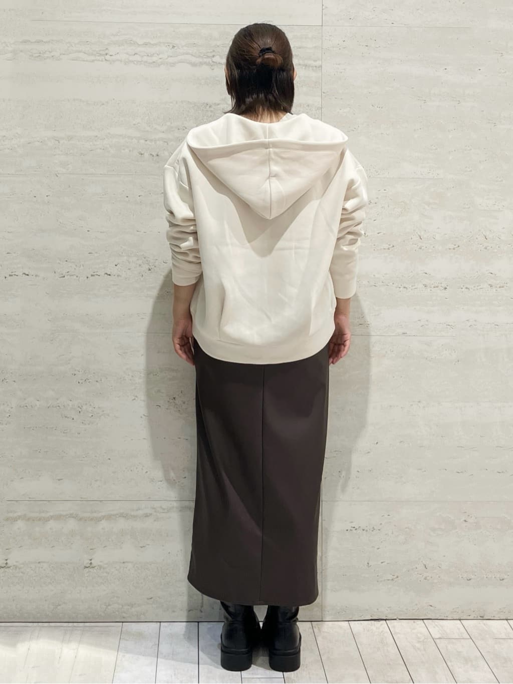 FUKAさんの「OPAQUE.CLIP｜ロングロゴTシャツ【洗濯機OK】」を使ったコーディネート