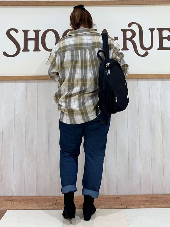まるさんの「SHOO･LA･RUE｜【洗濯機可/S-LL】程よい抜け感 大人のチェックシャツ」を使ったコーディネート
