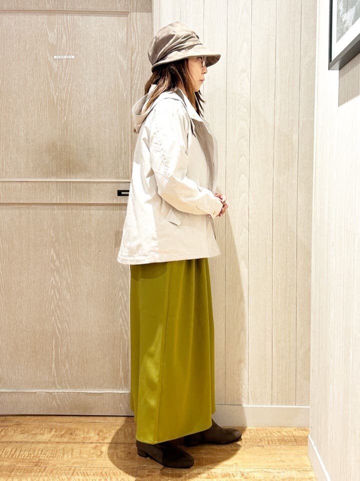 yukaさんの「SHOO･LA･RUE｜【S-LL/2点セット】脚のラインを拾いにくい ベルト付きタックスカーチョパンツ」を使ったコーディネート
