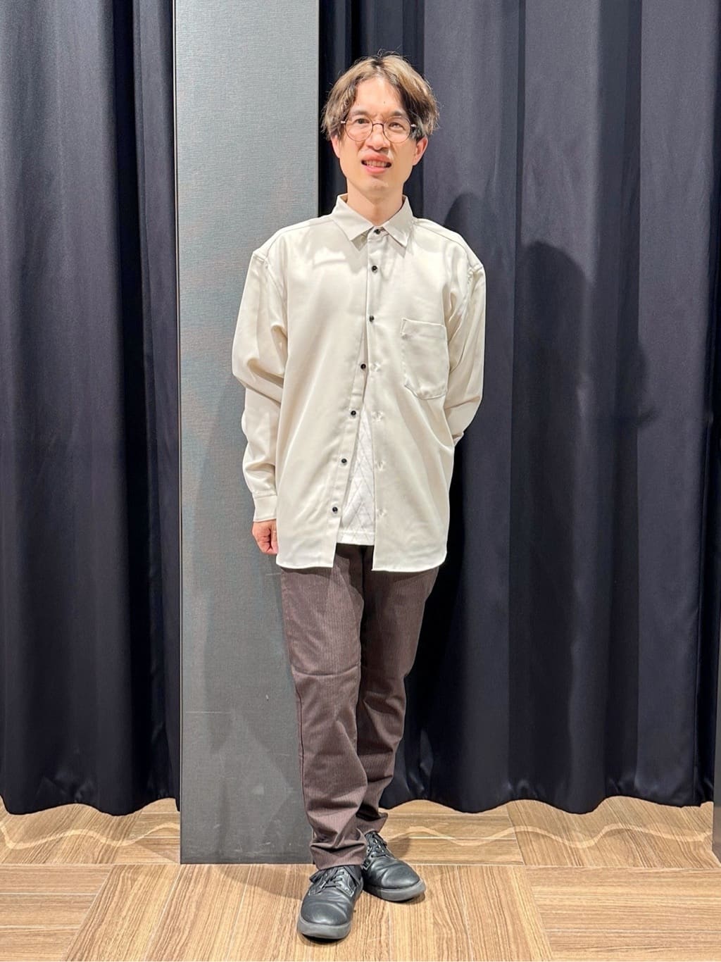 tomoyaさんの「THE SHOP TK｜TECLINO／テクリーノ 長袖オックスシャツ【洗濯機OK】」を使ったコーディネート