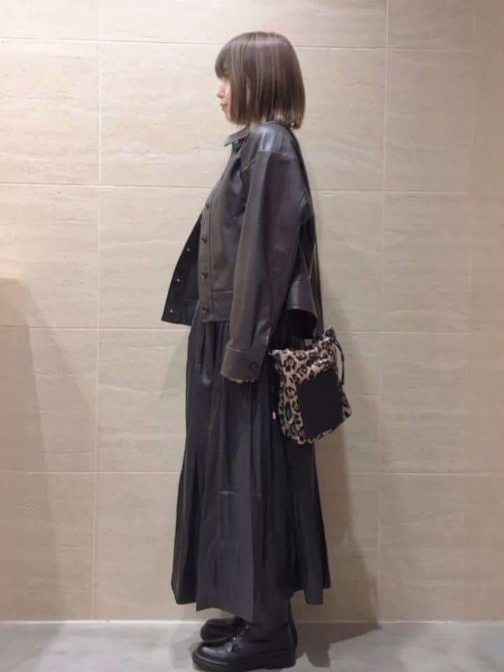 かほさんの「OPAQUE.CLIP｜シンセティックレザー調ブルゾン【洗える】」を使ったコーディネート