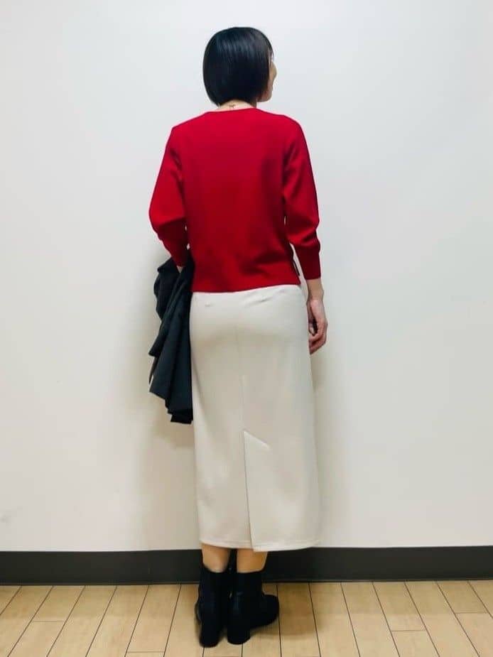 Riiさんの「Reflect｜【選べる6色／長く着られる◎】ボートネックニット」を使ったコーディネート