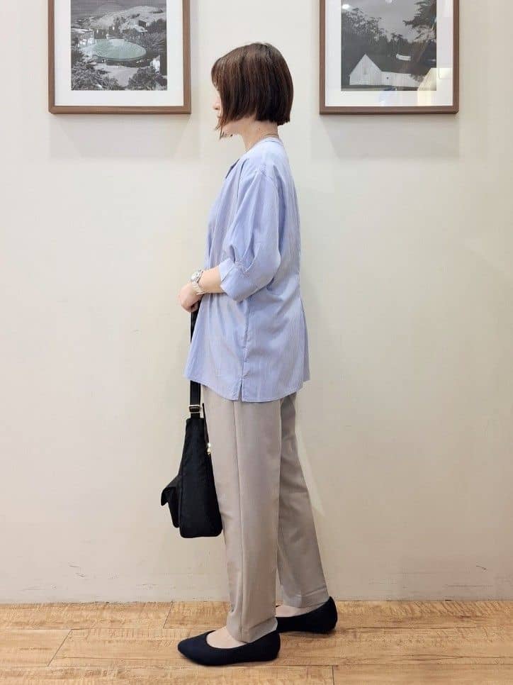 まあるさんの「SHOO･LA･RUE｜【S-LL/通勤スタイルにも】ウエストタックで程よくシェイプ 大人の上品ブラウス」を使ったコーディネート