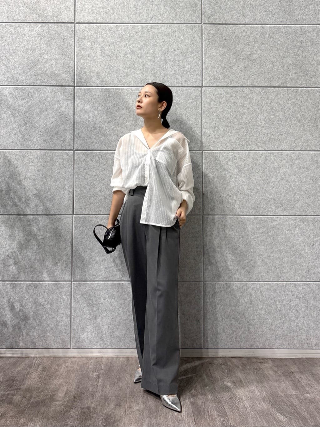 ayanoさんの「INDIVI｜Timeless｜モードスラックス」を使ったコーディネート
