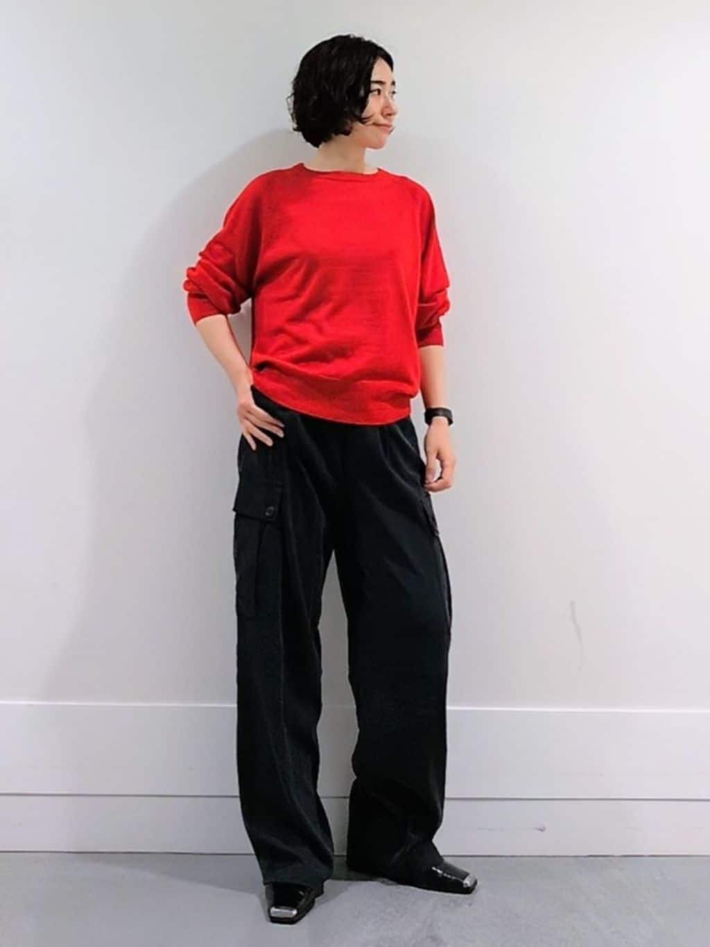 ミズタさんの「UNTITLED｜【8色展開／コンパクト丈】レーヨン混 コクーンニット」を使ったコーディネート