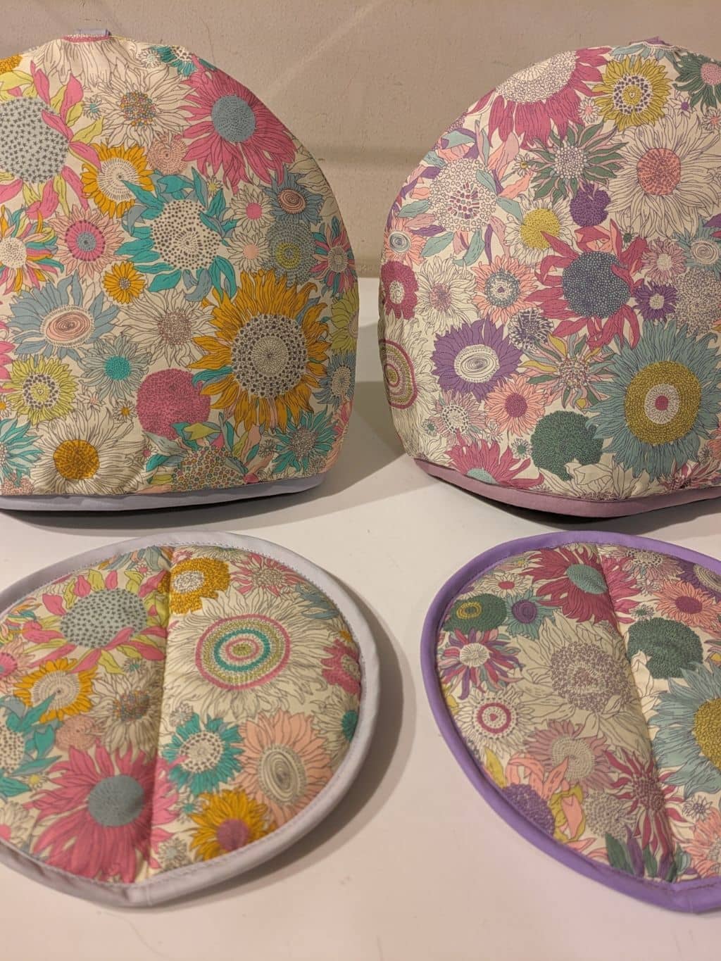 しましまさんの「212 KITCHEN STORE｜ファームハウス ティーポット ミッドナイトフォレスト ２カップ ＜London Pottery  ロ」を使ったコーディネート