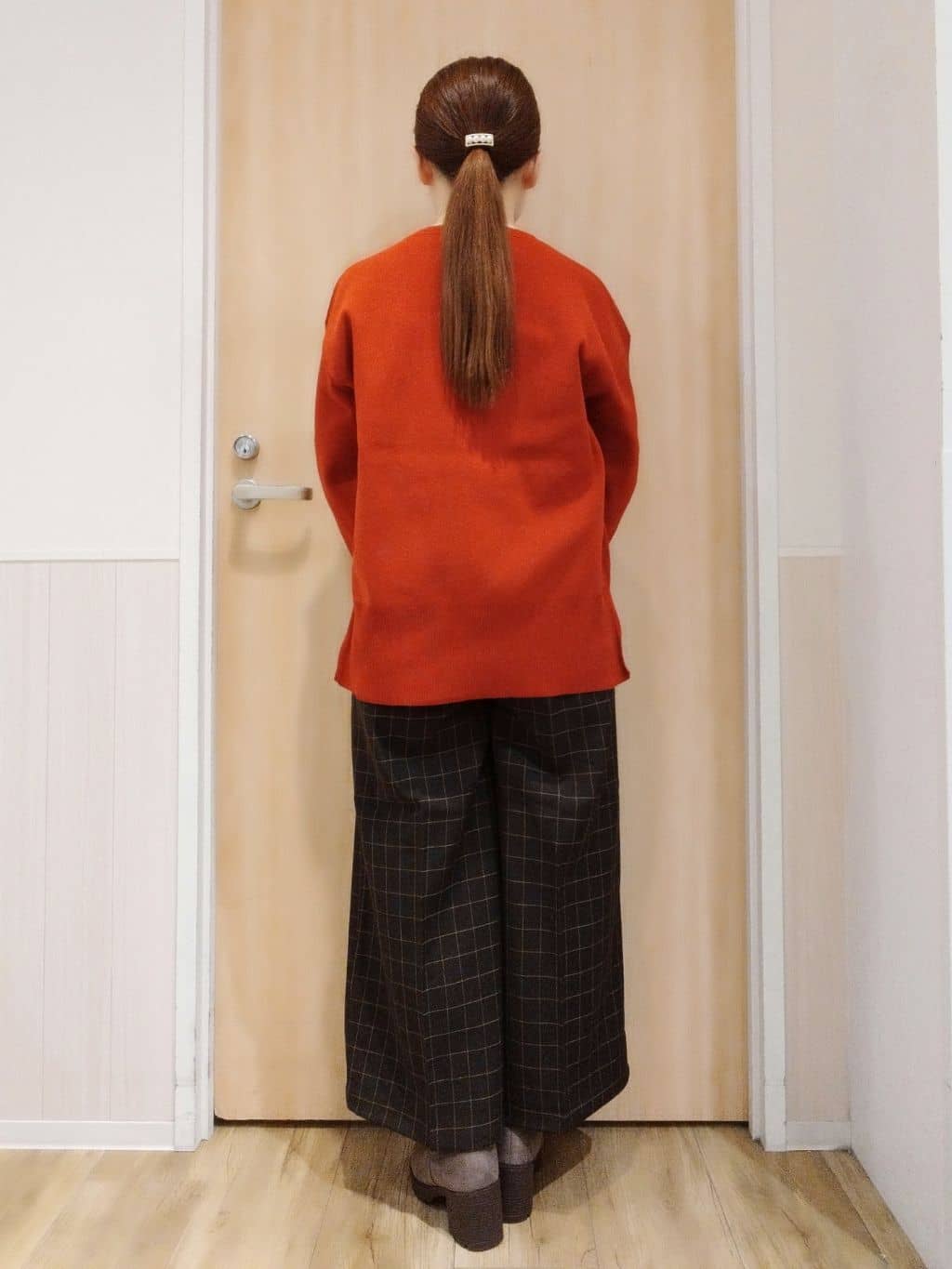 mさんの「SHOO･LA･RUE｜【S-LL/洗える】一枚で簡単こなれ見え スポンディッシュ 裾レイヤード風ニット【CIRCRIC】」を使ったコーディネート