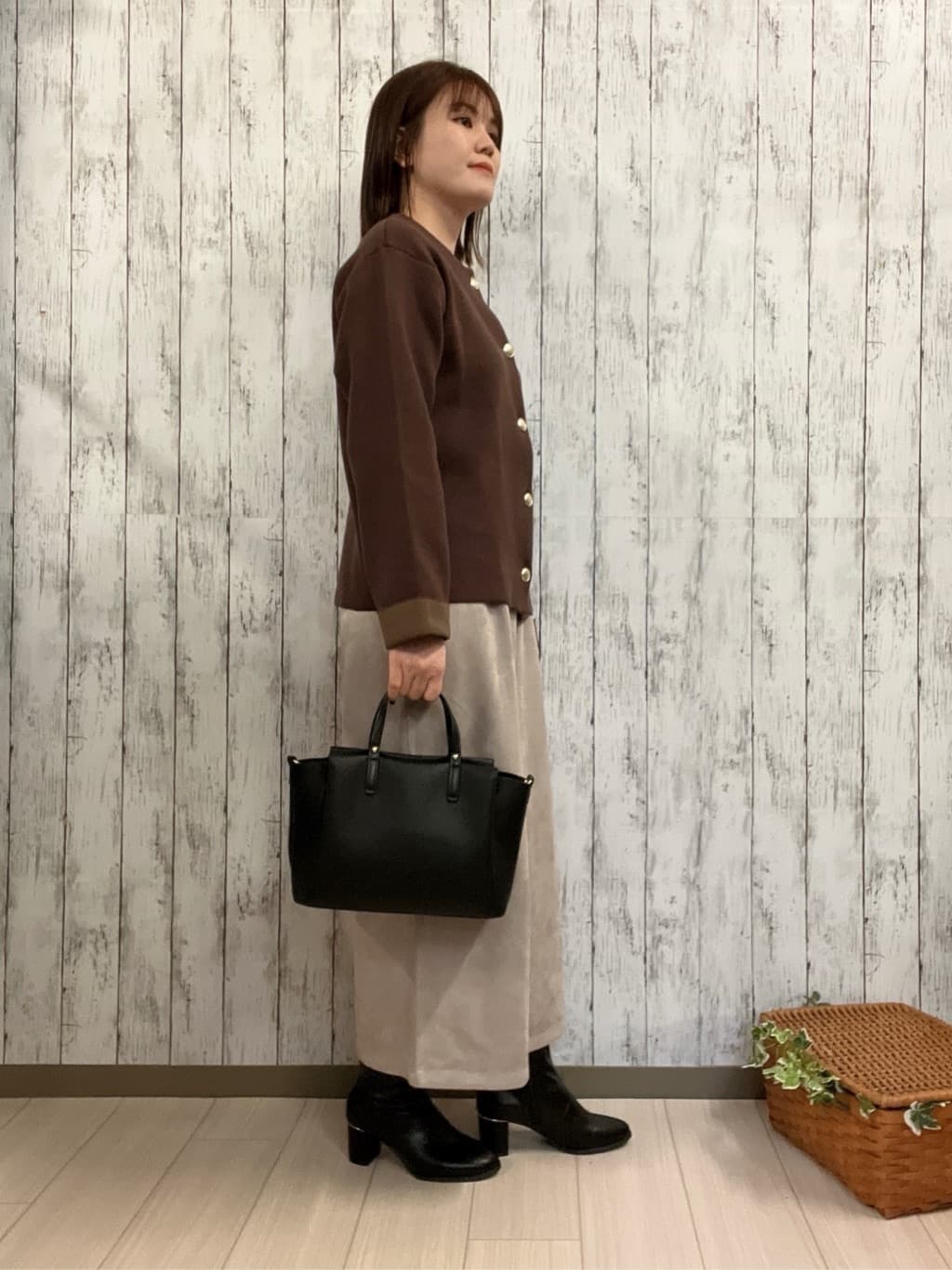 シカさんの「SHOO･LA･RUE｜ストレッチブーツ」を使ったコーディネート