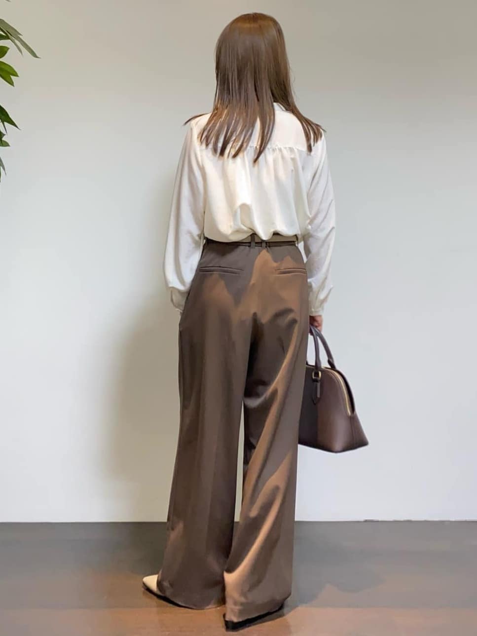 tomoさんの「UNTITLED｜【アンサンブル可/洗える/ボタンなし】シルクウールカシミヤ 着流しカーディガン」を使ったコーディネート
