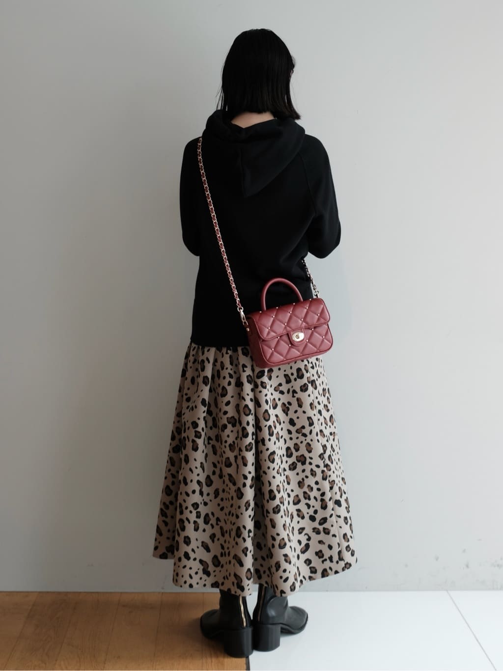 Kishimotoさんの「DRESSTERIOR｜◆ショートブーツ」を使ったコーディネート