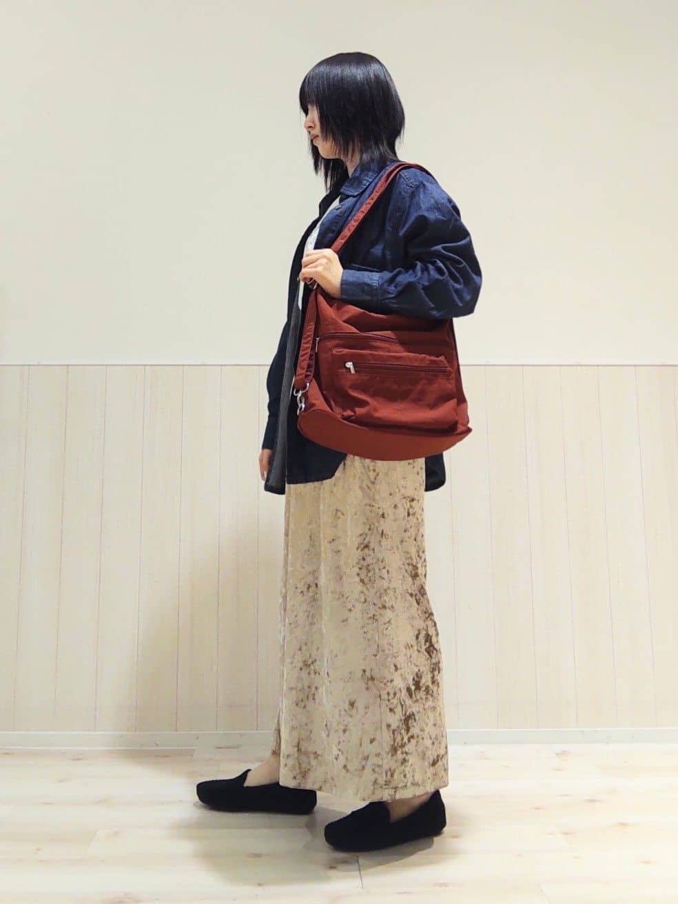 Ariさんの「SHOO･LA･RUE｜グラフィックアソート ベーシックロンT」を使ったコーディネート