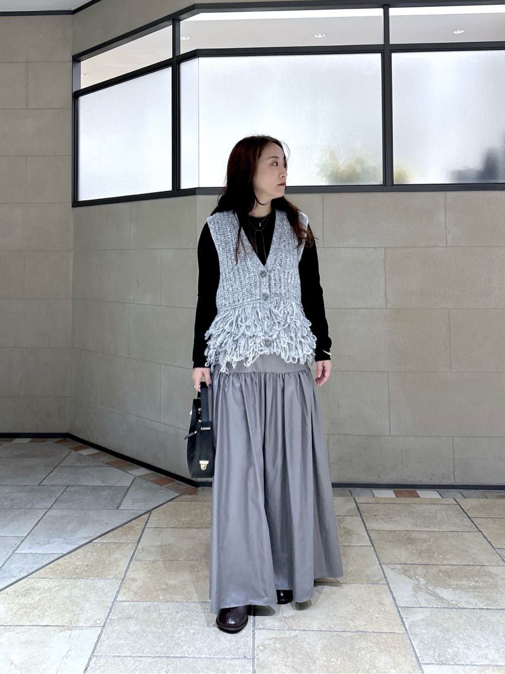 よねさんの「INDIVI｜シグネチャーシアーロンT」を使ったコーディネート