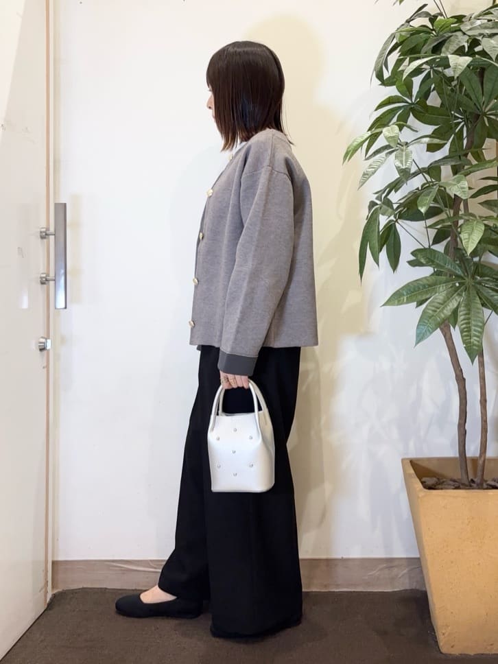 宗形さんの「SHOO･LA･RUE｜【S-LL】美しく見せる ボートネックロンT」を使ったコーディネート