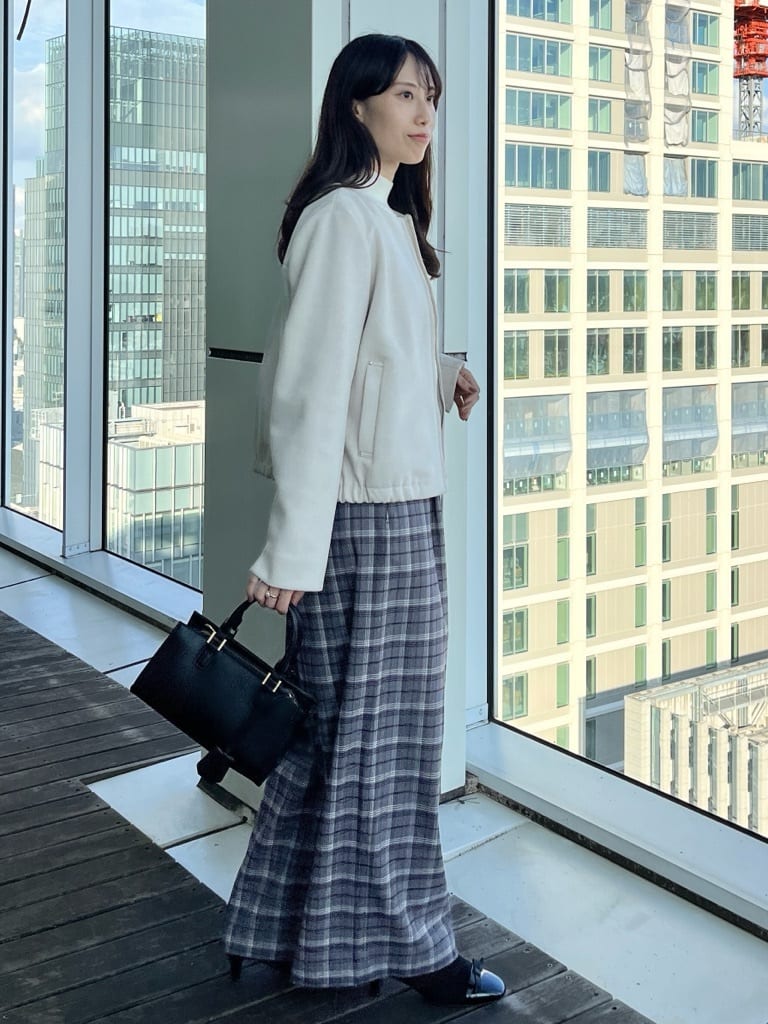 はばさんの「Couture brooch｜【多機能・フェミニン】パール調リブニット」を使ったコーディネート