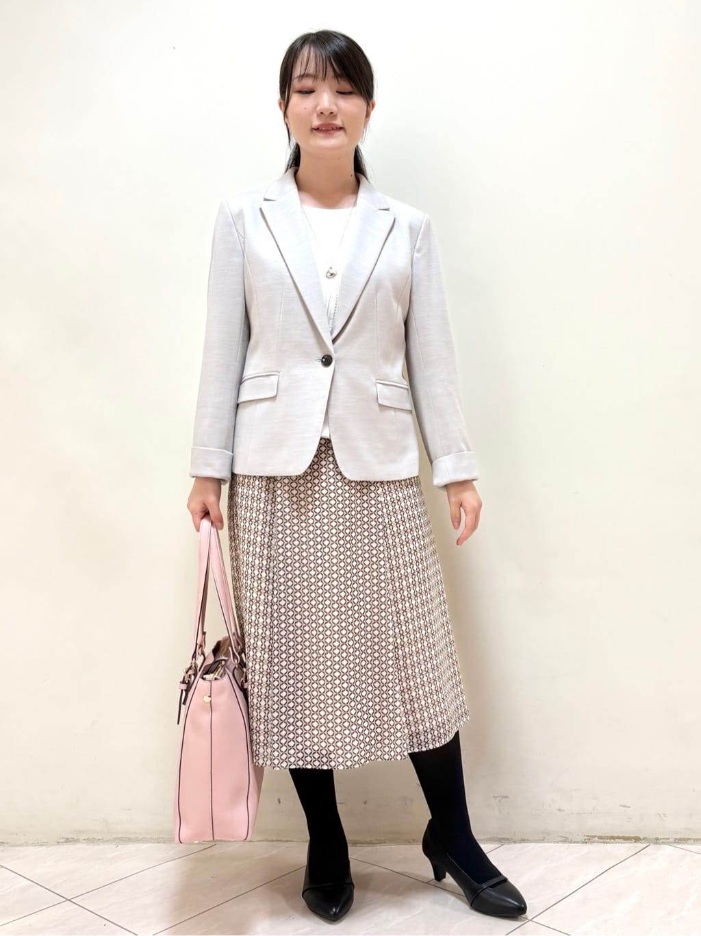 mikiさんの「Reflect｜【SS-4Lサイズ】ピンタック&times;スカラレースブラウス」を使ったコーディネート
