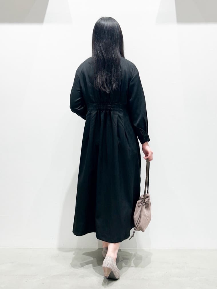 seinaさんの「grove｜品よくまとう、大人のシャツワンピース」を使ったコーディネート