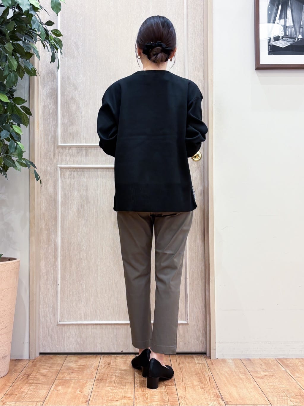 なみさんの「SHOO･LA･RUE｜【洗える/S-LL/美脚シルエット】ハイパーストレッチ テーパードパンツ」を使ったコーディネート