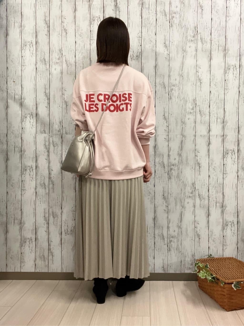 シカさんの「SHOO･LA･RUE｜ストレッチローヒール」を使ったコーディネート