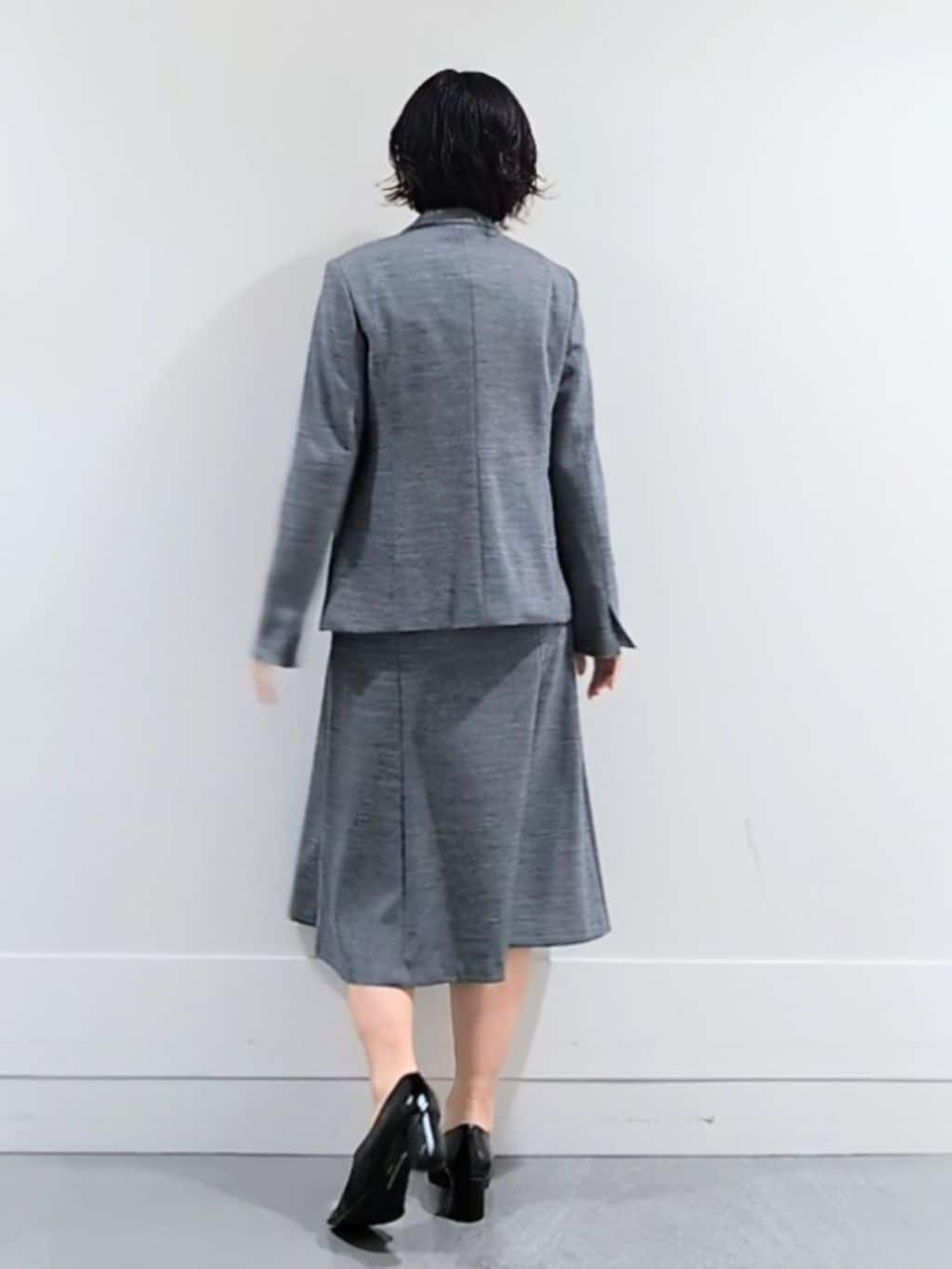 ミズタさんの「UNTITLED｜【洗えるスーツ／ストレッチ】ウール混ジャージ テーラードジャケット」を使ったコーディネート
