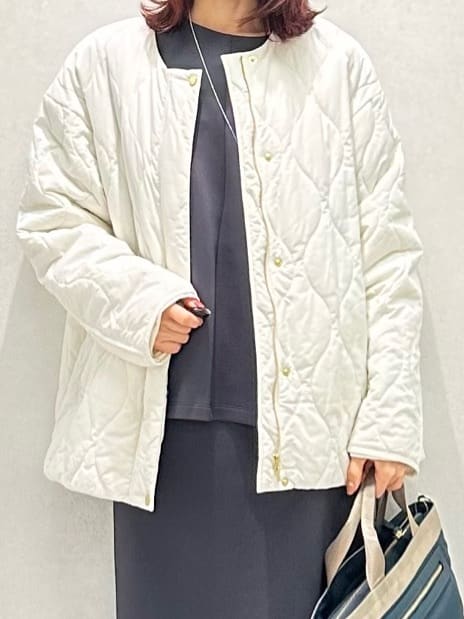 Miwaさんの「UNTITLED｜【セットアップ可/洗える】ダンボールジャージ プルオーバー」を使ったコーディネート