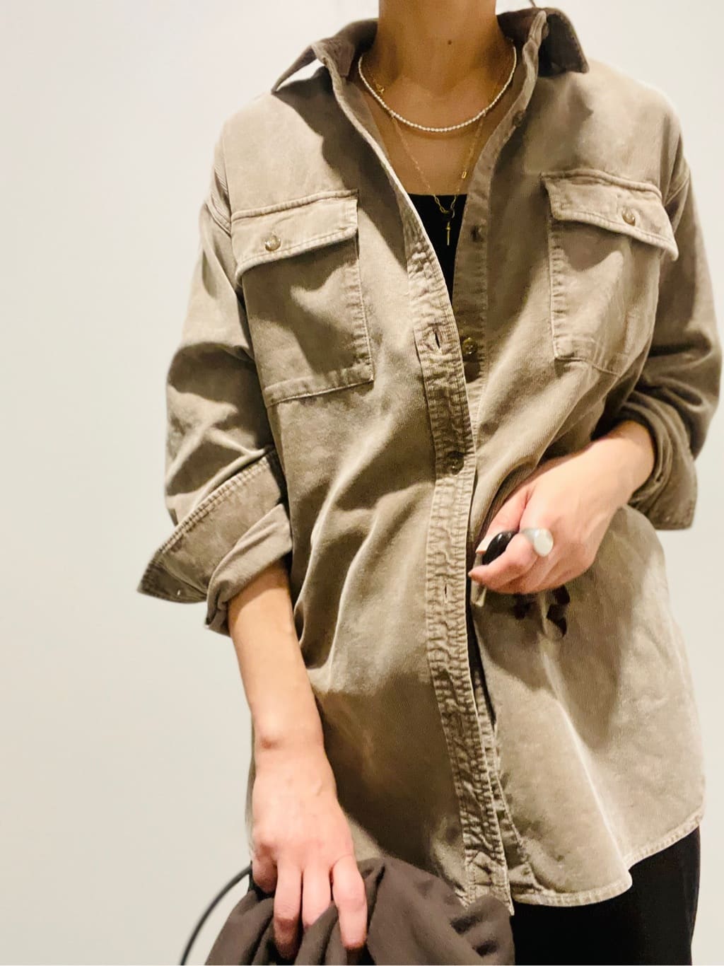 Annさんの「DRESSTERIOR｜【洗える/抜け感】コーデュロイガーメントダイシャツ」を使ったコーディネート