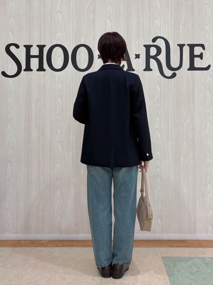 ねぎまさんの「SHOO･LA･RUE｜【S-LL】程よくゆったりな 柔らかデニムテーパードパンツ」を使ったコーディネート