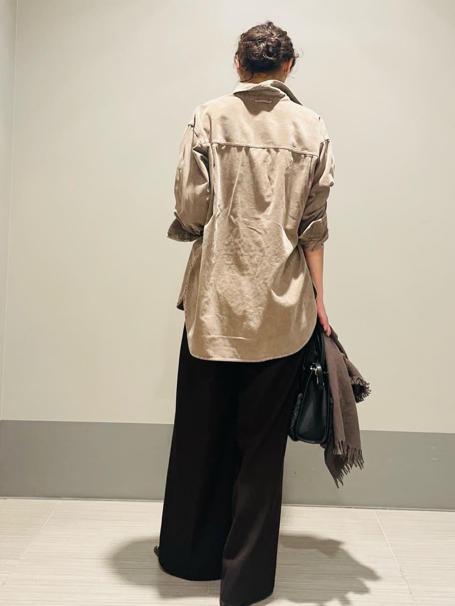 Annさんの「DRESSTERIOR｜【洗える/抜け感】コーデュロイガーメントダイシャツ」を使ったコーディネート