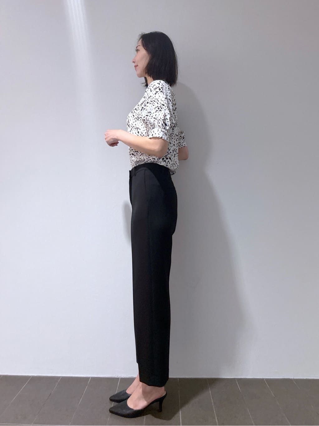 Yukaさんの「COUP DE CHANCE｜【手洗い可／日本製／スーツ可】ストレートパンツ」を使ったコーディネート