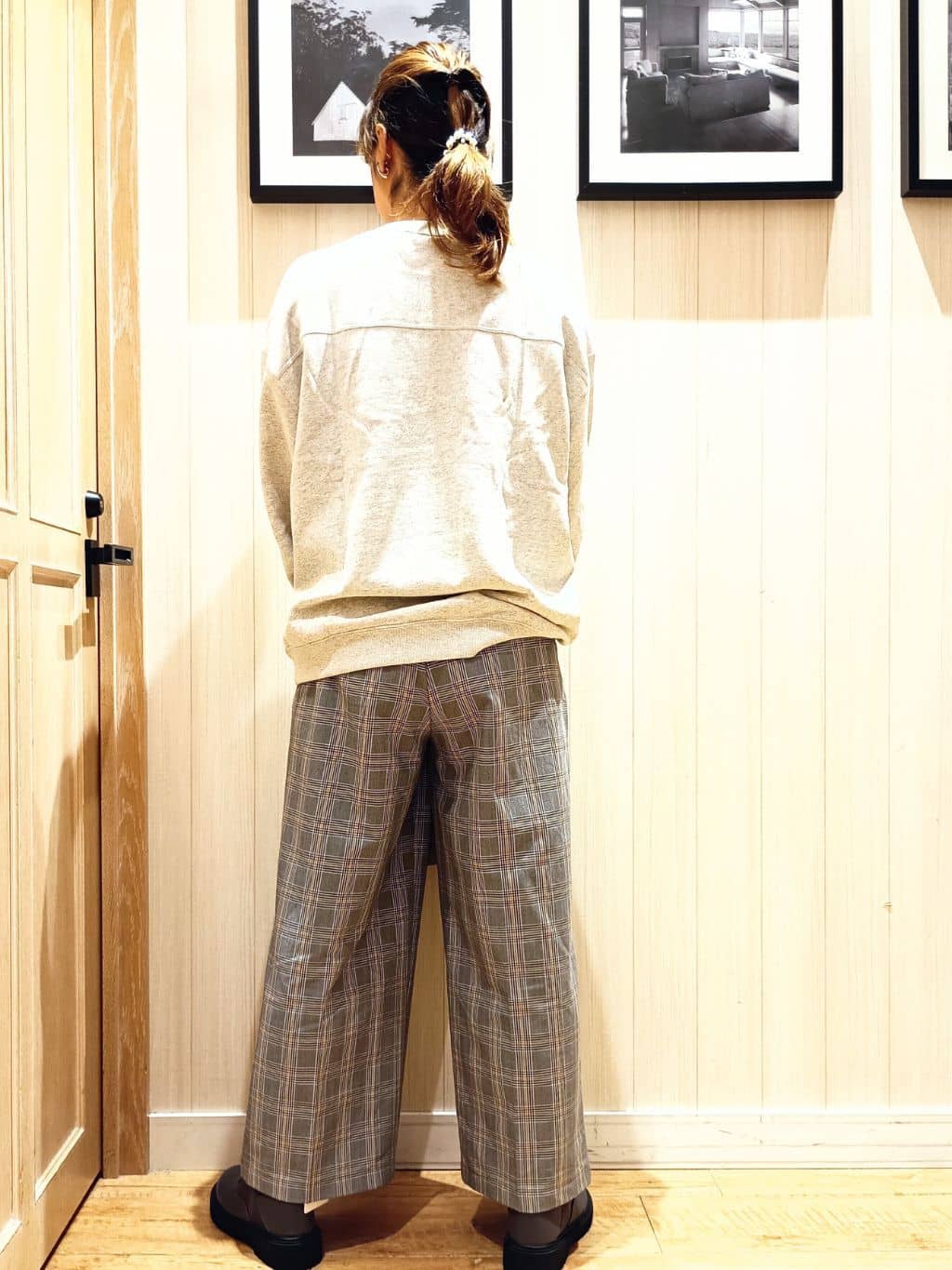 S☆mama さんの「SHOO･LA･RUE｜【洗濯機可/S-LL】すっきり上品きれい見え タックワイドパンツ」を使ったコーディネート