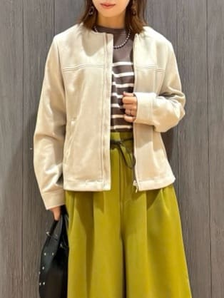 meiさんの「SHOO･LA･RUE｜【S-LL/2点セット】脚のラインを拾いにくい ベルト付きタックスカーチョパンツ」を使ったコーディネート